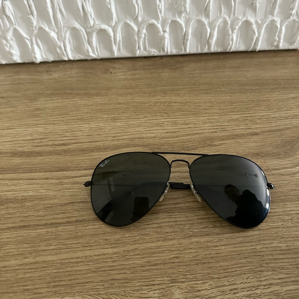 RAY-BAN AVIATOR CLASSIC - BLACK
